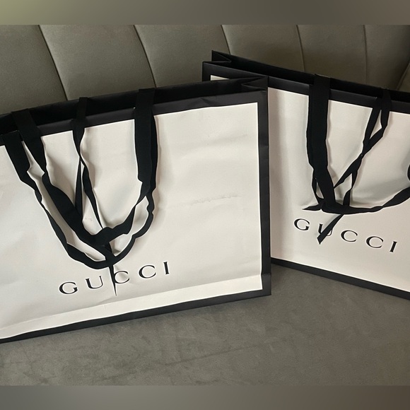 GUCCI 2 Empty White Shopping Bags - Picture 3 of 9